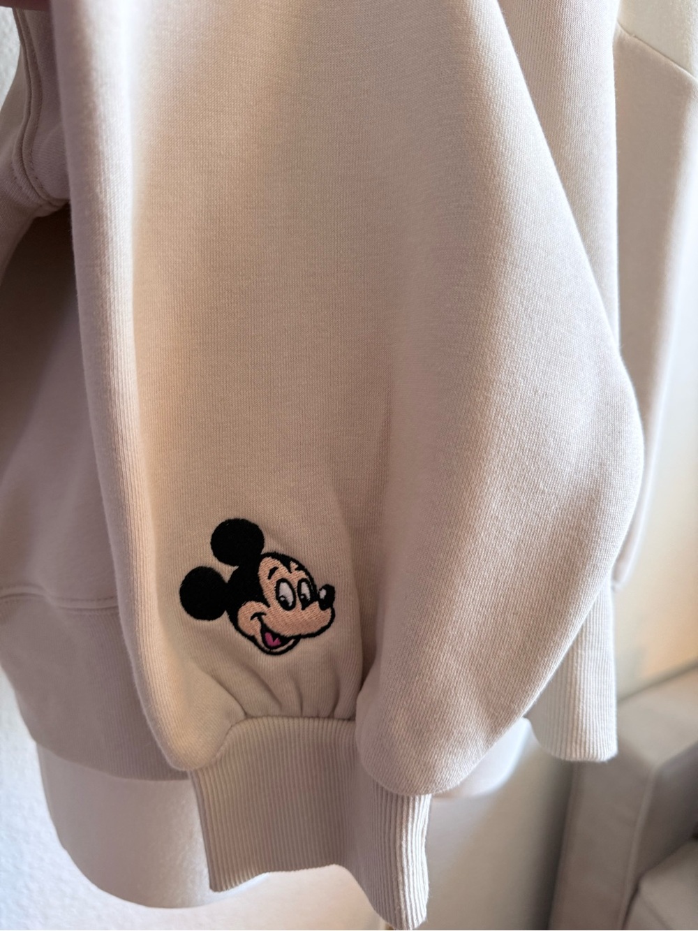 Disney Mickey Mouse Half Button Up Sweater Size Medium Women’s - Picture 9 of 10